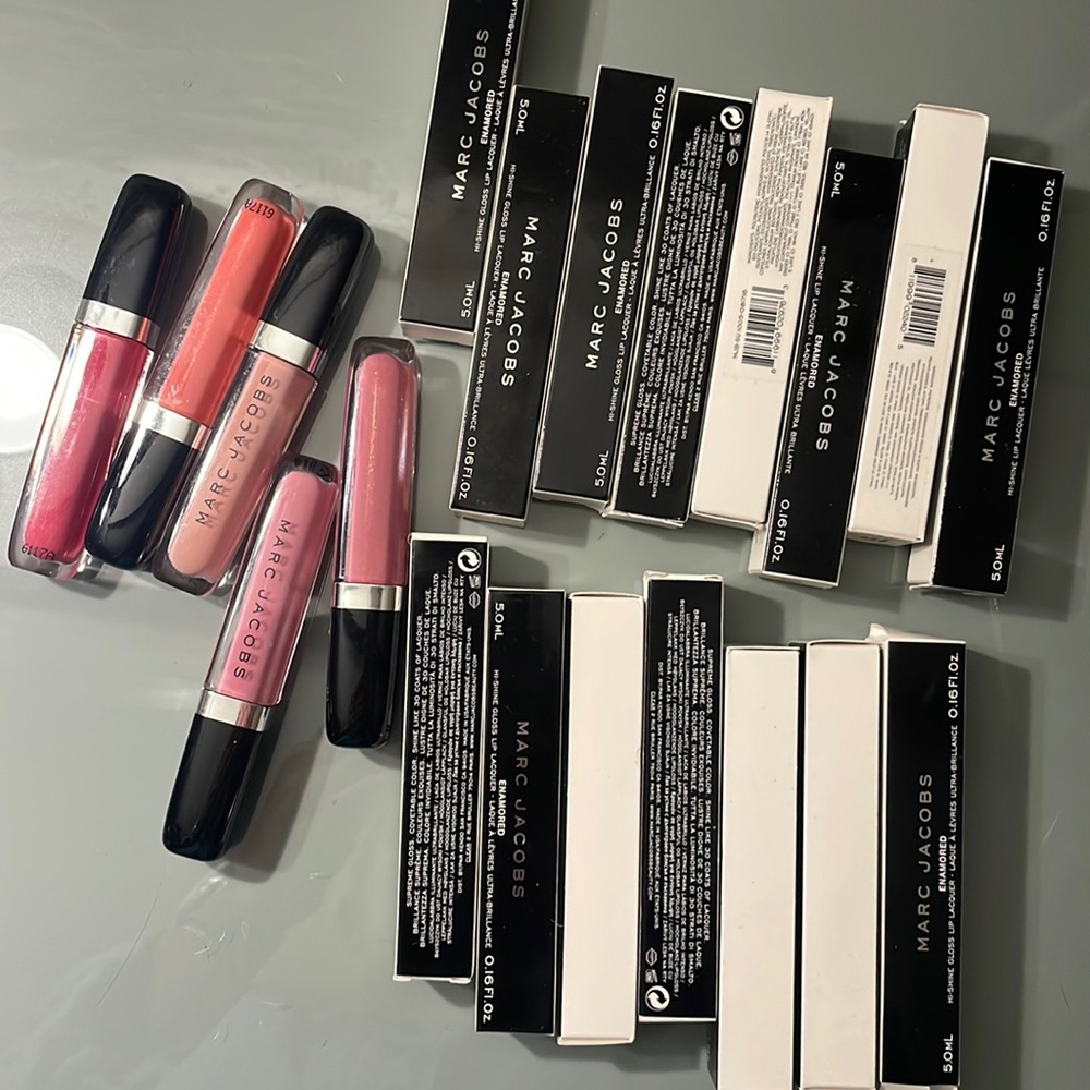 Marc Jacobs Enamored Hi-Shine Gloss Lip Lacquer - 14 shades!! BNIB-WHOLE LOT 💄